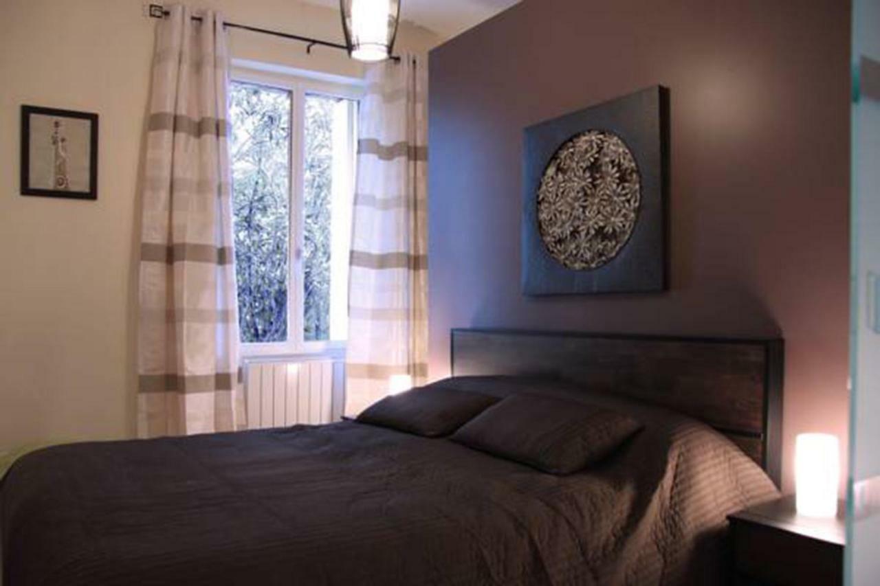 Appartement Le Chateau Мериньяк Екстер'єр фото